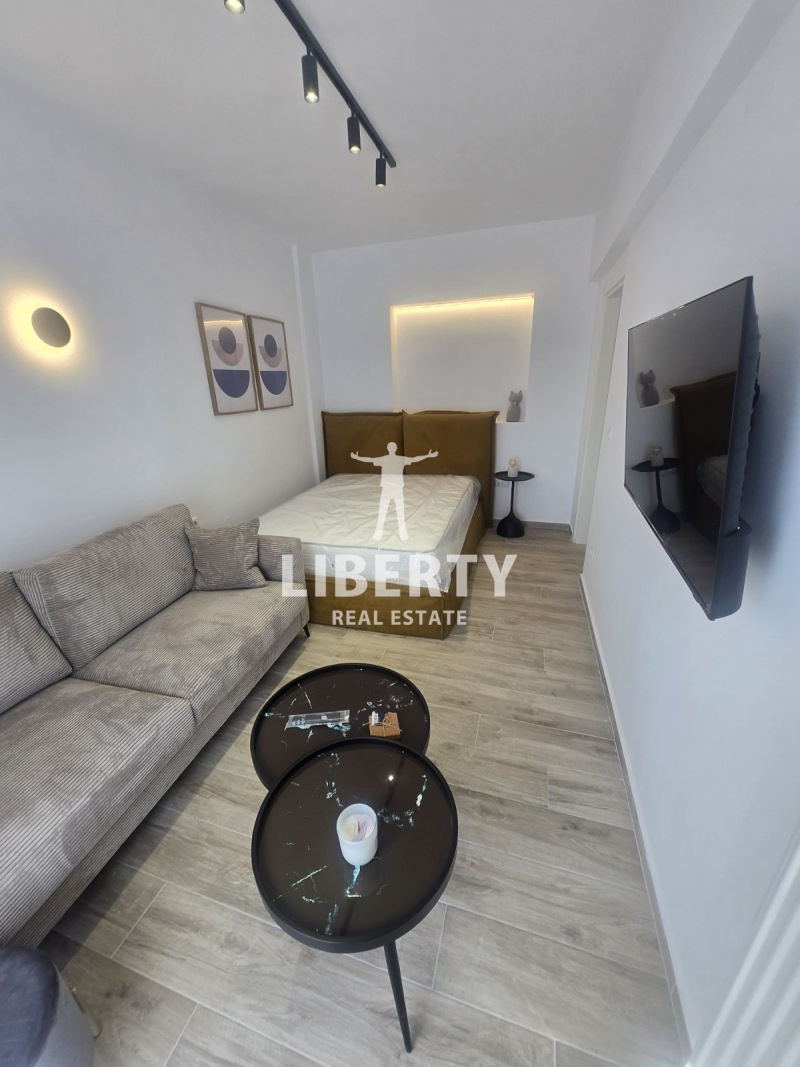 property-img